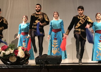 «Όλοι μαζί για το παιδί»: Bazaar αγάπης του Αρμενικού Κυανού Σταυρού
