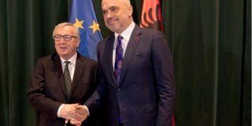 Γιούνκερ: Η Αλβανία έχει σημειώσει σημαντική πρόοδο