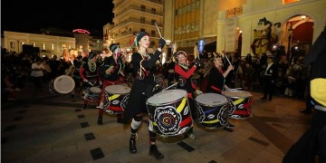 Καλοκαιρινό καρναβάλι ανήγγειλε ο δήμαρχος Πατρέων Κώστας Πελετίδης (βίντεο)