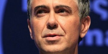 Σκάνδαλο Novartis: Τι λέει ο πρώην αντιπρόεδρός της Κωνσταντίνος Φρουζής