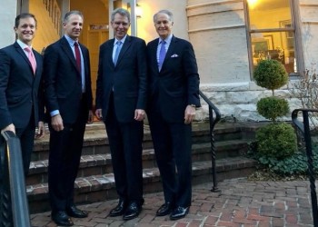 Ο Αμερικανός πρέσβης Τζέφρι Πάιατ συναντήθηκε με το ελληνικό λόμπι στην Ουάσινγκτον (φωτο)