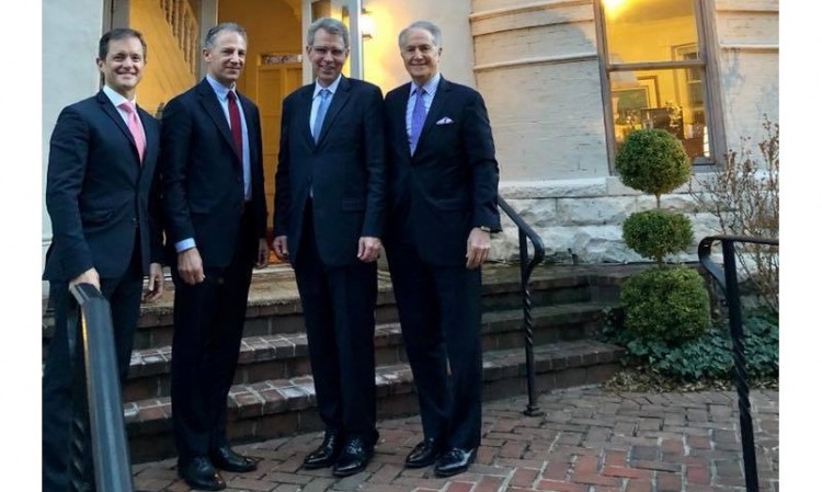 Ο Αμερικανός πρέσβης Τζέφρι Πάιατ συναντήθηκε με το ελληνικό λόμπι στην Ουάσινγκτον (φωτο)