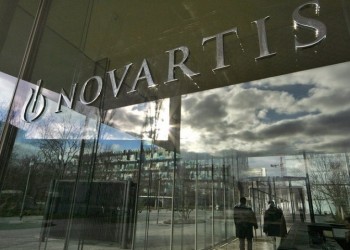 Υπόθεση Novartis: Η Ελένη Τουλουπάκη αρνείται να στείλει στη Βουλή απόρρητα έγγραφα του FBI