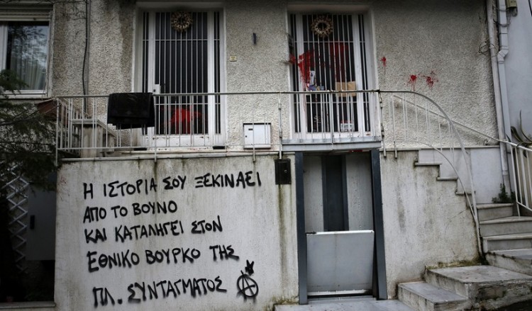 Ανάληψη ευθύνης για την επίθεση στο σπίτι του Μίκη Θεοδωράκη