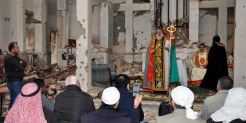 Συρία: Λειτουργία στην κατεστραμμένη εκκλησία της Παναγίας στη Ντέιρ αλ Ζορ