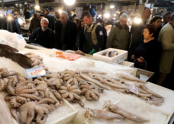 Ανοιχτές σήμερα και αύριο η Κεντρική Αγορά στο Ρέντη και η κεντρική ιχθυαγορά