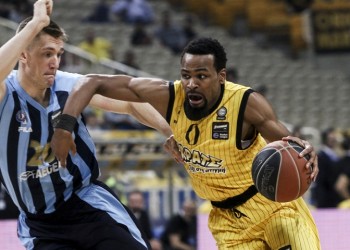 Με... αύρα Κυπέλλου η ΑΕΚ νίκησε τον Κολοσσό