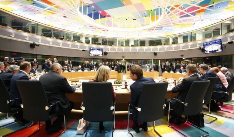 Süddeutsche Zeitung: Η ΕΕ εξέφρασε την απόλυτη αλληλεγγύη της σε Ελλάδα και Κύπρο