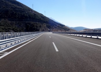 Χαλκιδική: 80χρονος οδήγησε για 40 χλμ. ανάποδα στην Εθνική!