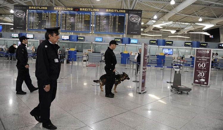 Σύλληψη 48χρονου που κατηγορείται για κλοπές στον Διεθνή Αερολιμένα Αθηνών