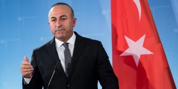 Οργή Τσαβούσογλου για τη νηοψία ανοιχτά της Λιβύης