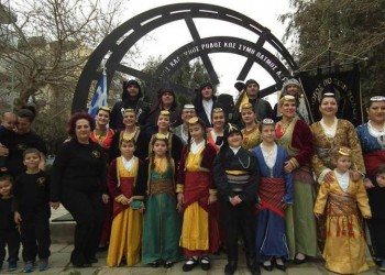 Η παρέλαση των Ποντίων για την Ενσωμάτωση της Δωδεκανήσου, στη Ρόδο (φωτο)