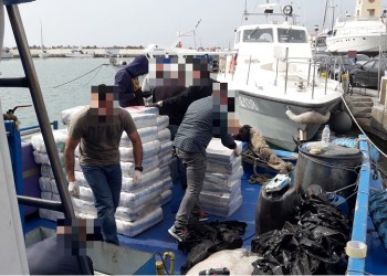 Προφυλακίστηκε το πλήρωμα του πλοίου που μετέφερε 1,3 τόνους κάνναβη