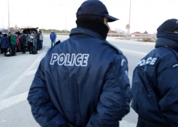 Εξαρθρώθηκε σπείρα ανηλίκων που λήστευε πεζούς και οδηγούς στην περιοχή των Αχαρνών