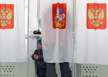 Επίθεση από ξένους χάκερ καταγγέλλει η Μόσχα