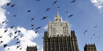 ΥΠΕΞ Ρωσίας: Πύραυλοι των ΗΠΑ στα σύνορά μας θα προκαλέσουν την «κρίση της Κούβας»