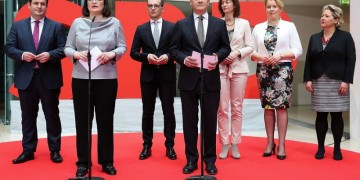 Και επίσημα ο Όλαφ Σολτς στο υπουργείο Οικονομικών της Γερμανίας