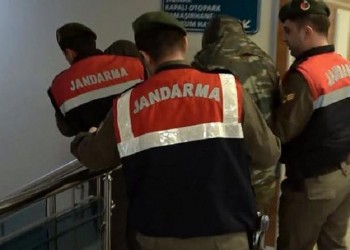 Οι γονείς του Δ. Κούκλατζη ευγνωμονούν όσους προσεύχονται για τους 2 Έλληνες στρατιωτικούς