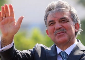 Δεν θέτει υποψηφιότητα στις τουρκικές εκλογές ο Αμπντουλάχ Γκιουλ