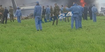Αλγερία: Πτώση στρατιωτικού αεροσκάφους – Φόβοι για πολλούς νεκρούς