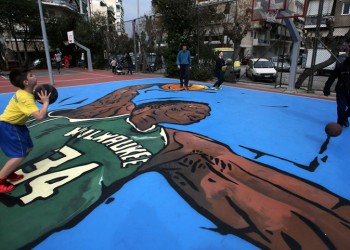 Ο Γιάννης Αντετοκούνμπο στη FAZ – H ιδιαίτερη ιστορία του «Greek Freak»