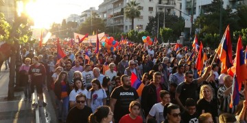 Δυναμική πορεία διαμαρτυρίας στην τουρκική πρεσβεία για την 103η επέτειο της Γενοκτονίας των Αρμενίων