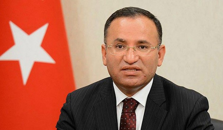 Νέες απειλές της Άγκυρας: Η Τουρκία θα χρησιμοποιήσει όλες τις δυνατότητές της για τους οκτώ