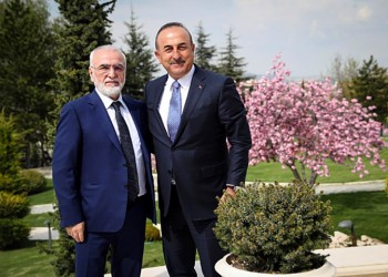 Γιατί ο Τσαβούσογλου συναντήθηκε με τον Ιβάν Σαββίδη στην Άγκυρα