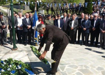 Στεφάνι από τον φυλακισμένο Πόντιο Γιάννη-Βασίλη Γιαϊλαλί για τα θύματα της μαρτυρικής Ερμακιάς