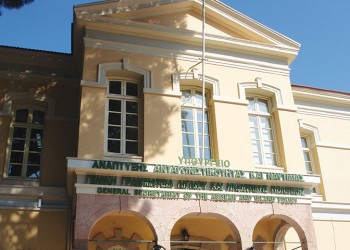Ομιλία Τσίπρα στο ιερό της θεάς Αφροδίτης και το ροδώνα της Σαπφούς στη Μυτιλήνη