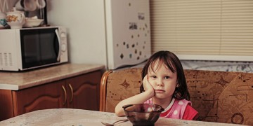 Τεράστιες διαστάσεις παίρνει η παιδική φτώχεια στη Βρετανία