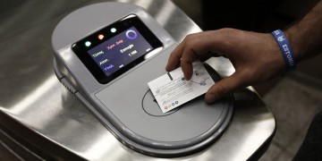 Κλείνουν σταδιακά και οι πύλες των ΑμεΑ στους σταθμούς του μετρό