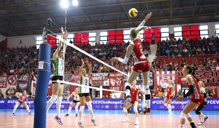 Το Challenge Cup κατέκτησε η γυναικεία ομάδα βόλεϊ του Ολυμπιακού
