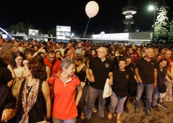 Χαμένο στην καταμέτρηση το ρεκόρ Γκίνες για τον μεγαλύτερο ποντιακό χορό ομάλ’ στη Θεσσαλονίκη – Τι έγινε τελικά