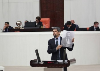 Ο Γκάρο Παϊλάν τρολάρει την Άγκυρα: Κατέθεσε νομοσχέδιο για την αναγνώριση της Γενοκτονίας των Αρμενίων!
