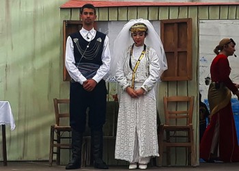 Πώς έγινε φέτος η αναπαράσταση του ποντιακού γάμου στον Ζυγό Καβάλας (βίντεο)