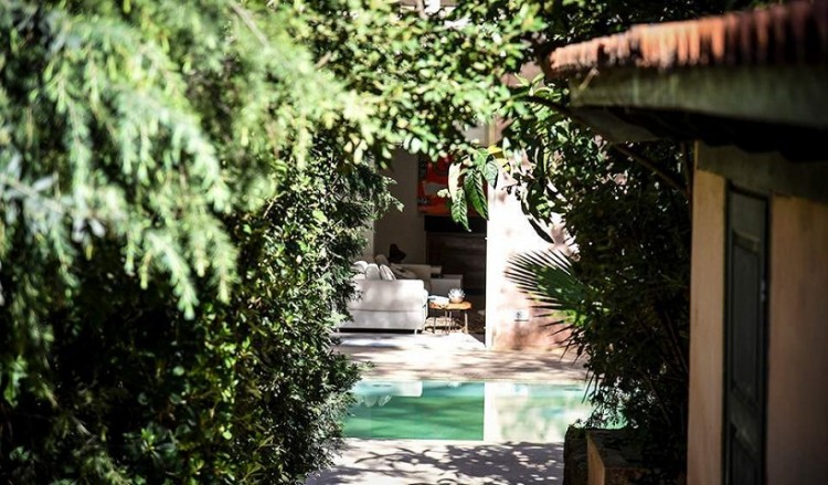 Σπείρα σεσημασμένων Αλβανών «βλέπει» η ΕΛΑΣ για τη ληστεία στην Κηφισιά