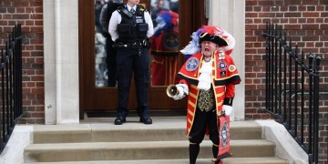 Αγόρι γέννησε η Κέιτ Μίντλετον στη Βρετανία