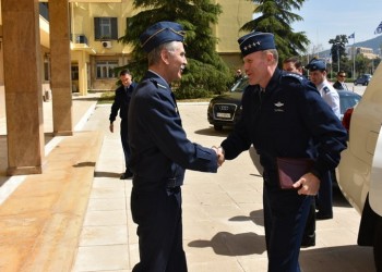 Ο διοικητής των αεροπορικών δυνάμεων του ΝΑΤΟ στο Γενικό Επιτελείο Αεροπορίας