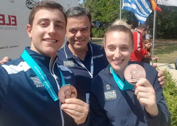 Χάλκινο μετάλλιο στο Παγκόσμιο για την Άννα Κορακάκη και τον αδερφό της!