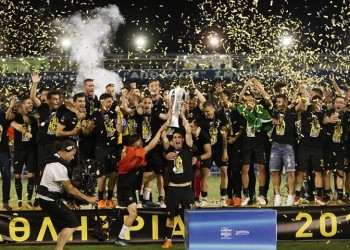Η στέψη της πρωταθλήτριας ΑΕΚ – Αποθεωτικό φινάλε στην «κατακίτρινη» Ριζούπολη (φωτο, βίντεο)