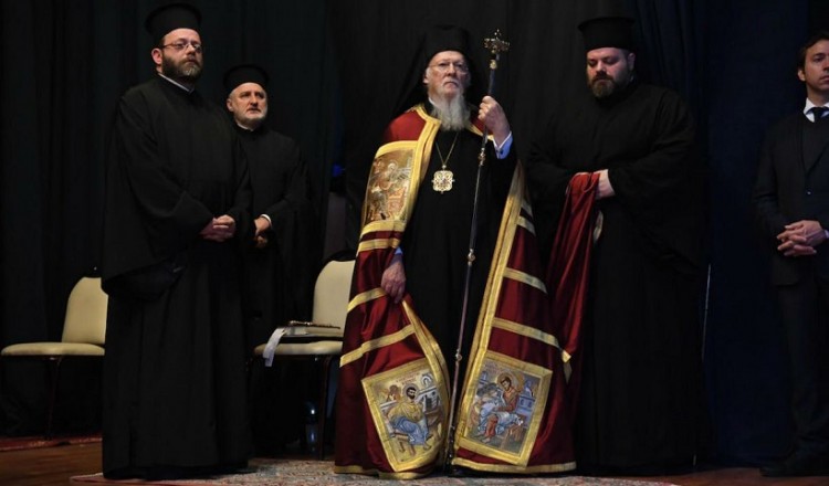 Θεία Λειτουργία στον Άγιο Γεώργιο στα Μουδανιά της Μικράς Ασίας, 96 χρόνια μετά (φωτο)