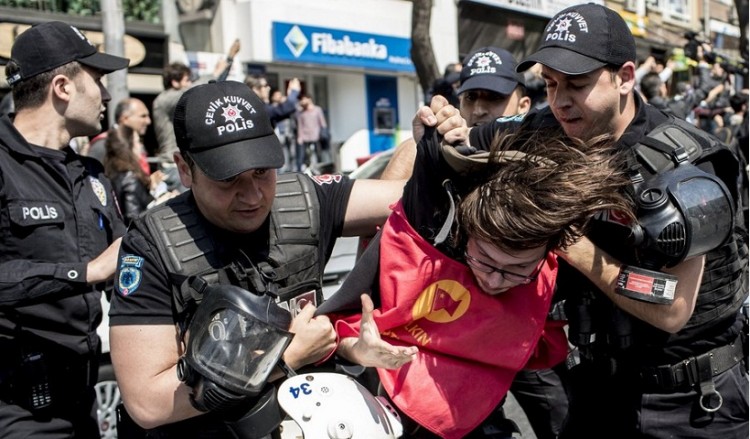Κωνσταντινούπολη: 84 συλλήψεις σε κινητοποιήσεις για την Εργατική Πρωτομαγιά