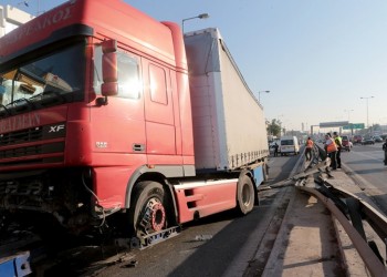Βίντεο-ντοκουμέντο από το δυστύχημα με την νταλίκα στον Κηφισό