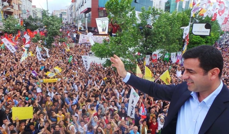 Άδεια για βιντεοσκοπημένο προεκλογικό μήνυμα δόθηκε στον Ντεμιρτάς