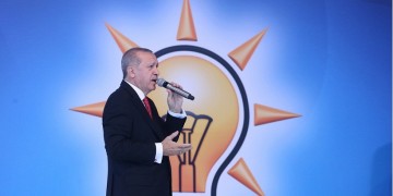 Δημοσκοπήσεις και προγνωστικά 27 ημέρες πριν από τις κάλπες στην Τουρκία