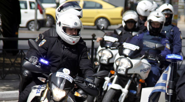 Έπιασαν νεαρούς που λήστευαν με αγριότητα ανηλίκους στη Νέα Ιωνία