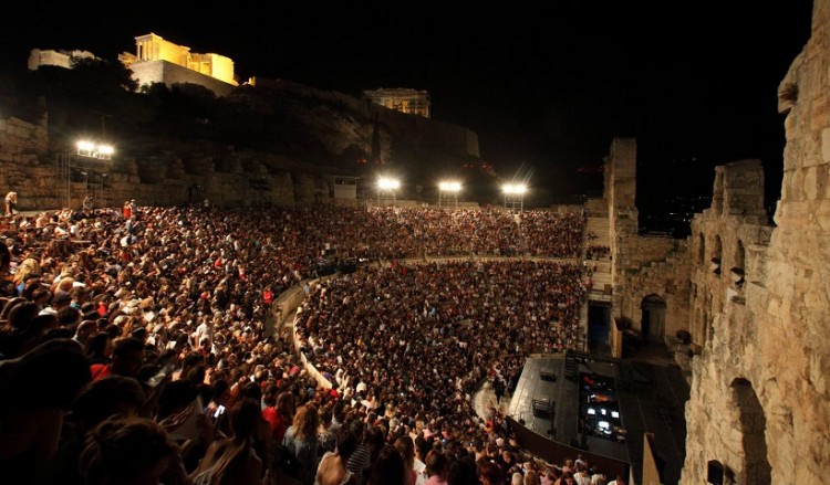Δωρεάν θέσεις για ανέργους στη γενική δοκιμή της όπερας «Ναμπούκκο» στο Ηρώδειο