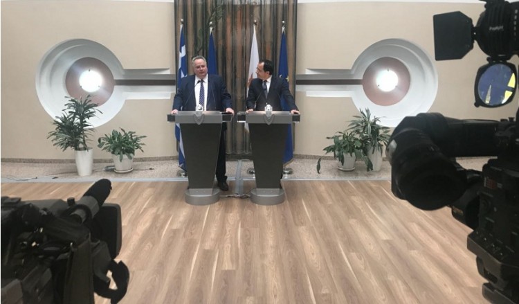 Κοτζιάς: Η Τουρκία προσπαθεί με όλους τους τρόπους να νομιμοποιήσει τα παράνομα αιτήματά της