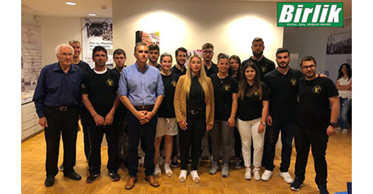 Τουρκόφωνη εφημερίδα της Θράκης στοχοποιεί τον Μαλκίδη για τη «δήθεν» Γενοκτονία